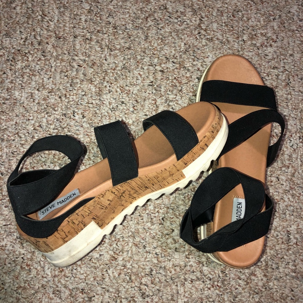 Steve Madden wedged sandals